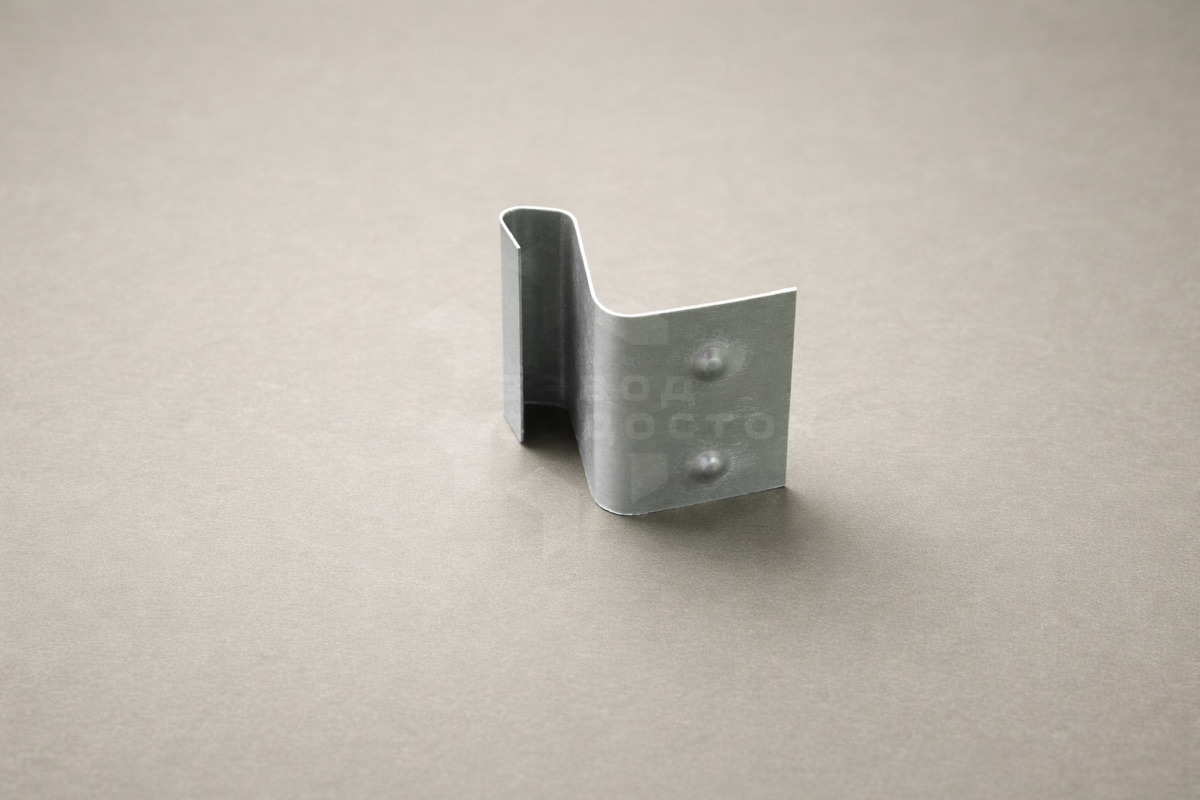 Кляммер оцинкованный неподвижный 25 мм